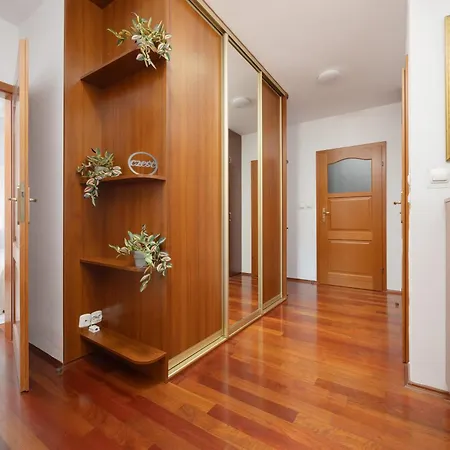 Elegant With Parking Close To Metro Station By Renters Apartment Warsaw