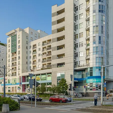 Elegant With Parking Close To Metro Station By Renters Warsaw